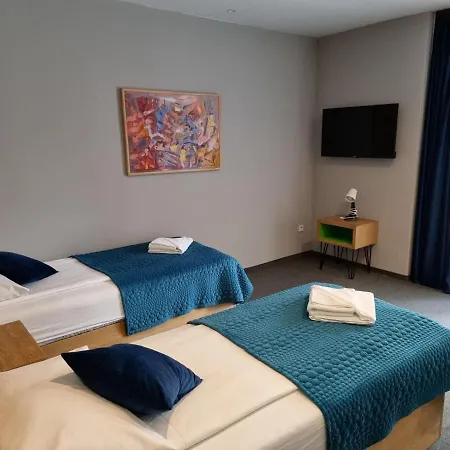 Hotel Safir 4*