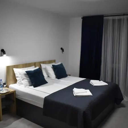 Safir Hotel 4*